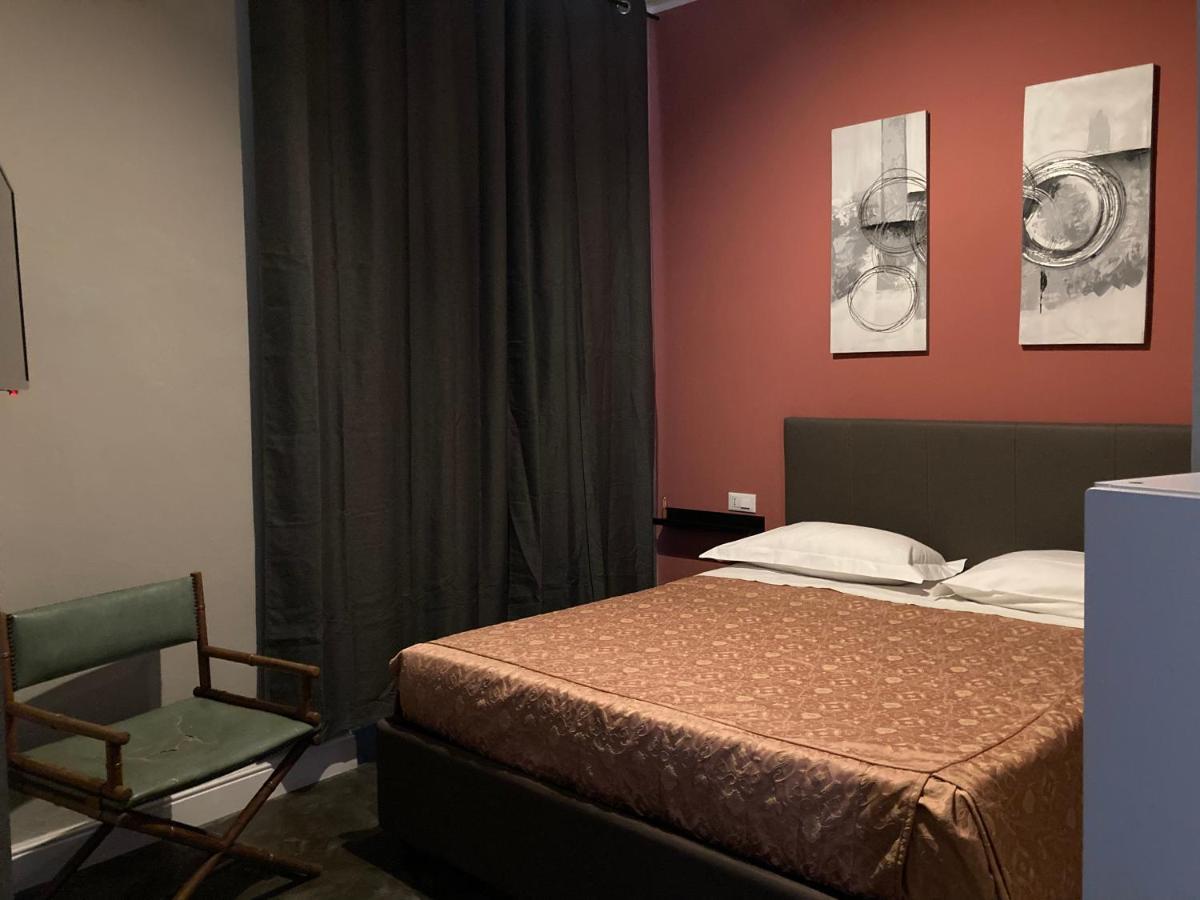 Hotel Calypso Milan Luaran gambar
