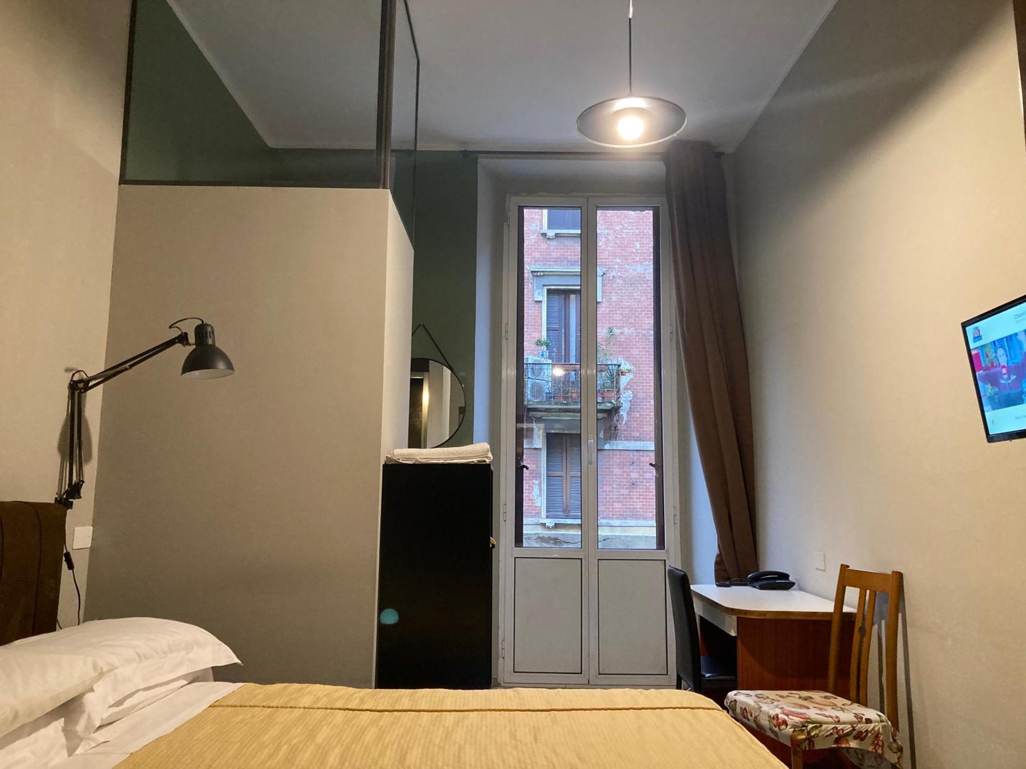 Hotel Calypso Milan Luaran gambar